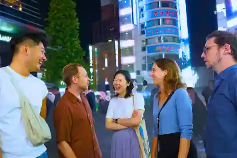 東京新宿隠れ家バーツアー（ネオン街）