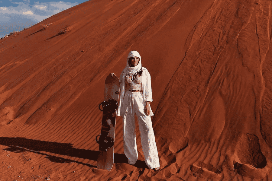 Wadi Rum: Ganztägige oder halbtägige Jeep-Tour mit Sandboarding & Übernachtung. Foto: GetYourGuide