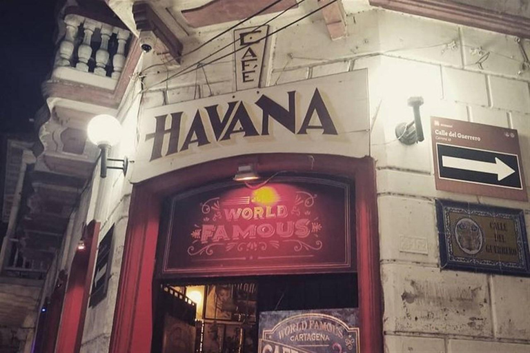 Cartagena: Tour privado pelos bares de salsa com guiaCartagena: Tour privado por bares de salsa com guia