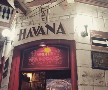 Cartagena: Salsa Bars Private Tour with Guide