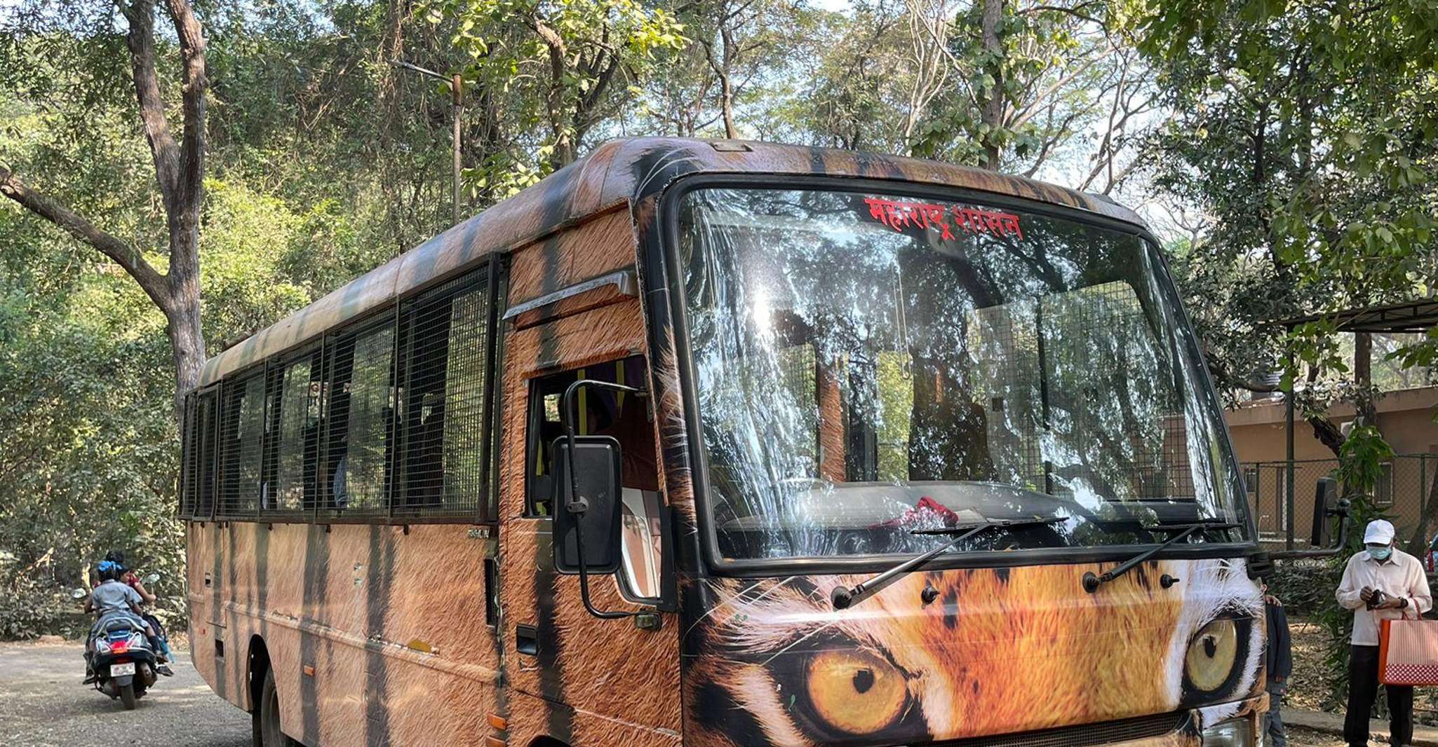 Sanjay Gandhi National Park + Kenheri Caves + Lion Safari - Housity