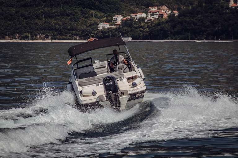 Tivat : Grotte bleue, Mamula, Notre-Dame des Rochers, tour en bateau à Kotor