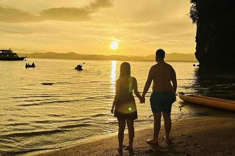 普吉岛：黄昏海上独木舟之旅与发光浮游生物