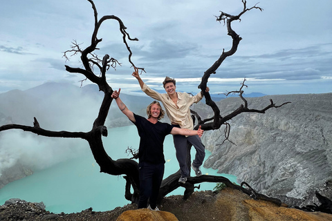 Von Bali aus: Das majestätische Mount Ijen Sunrise Trekking