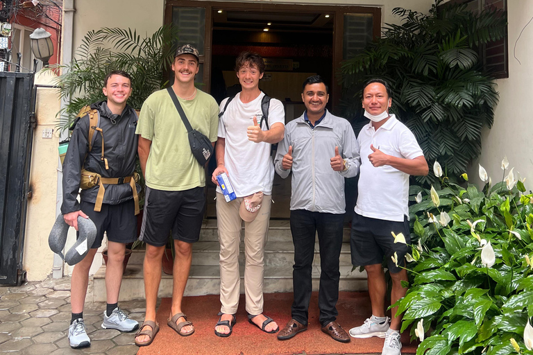 Kathmandu: Ason Market Walking Tour with Food Tastings