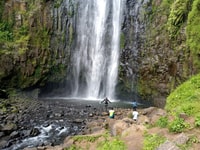 Materuni Waterfall和Moshi的咖啡之旅 - Housity