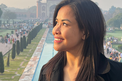 From Delhi : Agra Same Day Trip by Gatimaan Express