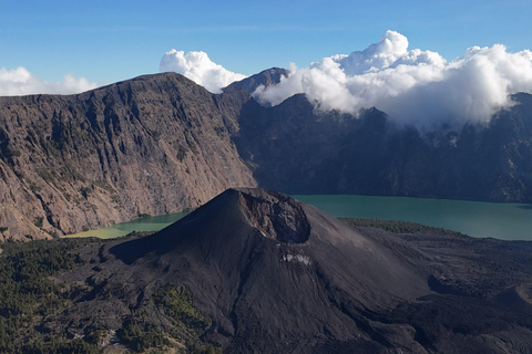 Mount Rinjani 2-Days Second Summit For Beginner