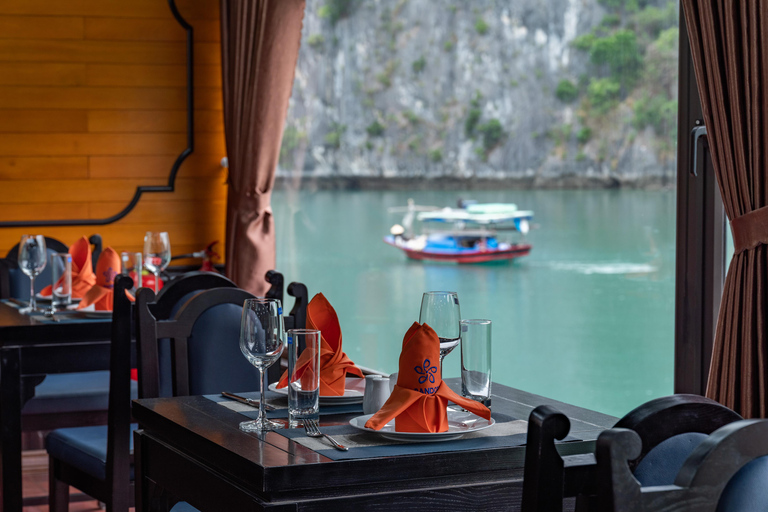 2 Dagen/1 Nacht Tour met Halong La Pandora Boutique Cr