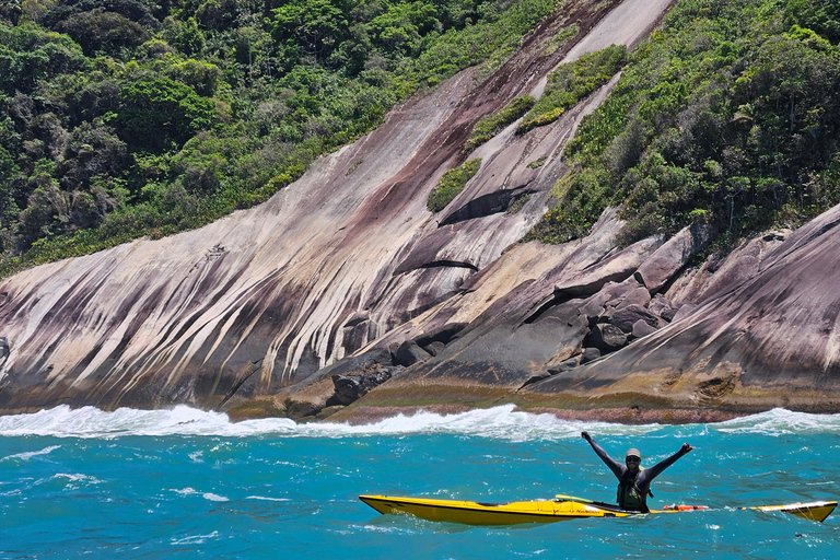 Paraty: 4-Day Joatinga Peninsula Sea Kayaking Expedition