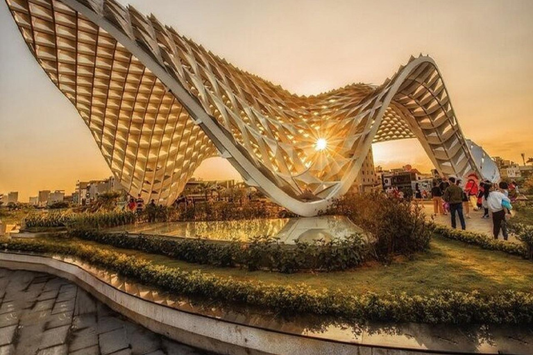 Tour serale della città di DaNang con scooter e Han CruiseTour serale della città di DaNang in scooter - Cavaliere di Aodai e crociera di Han