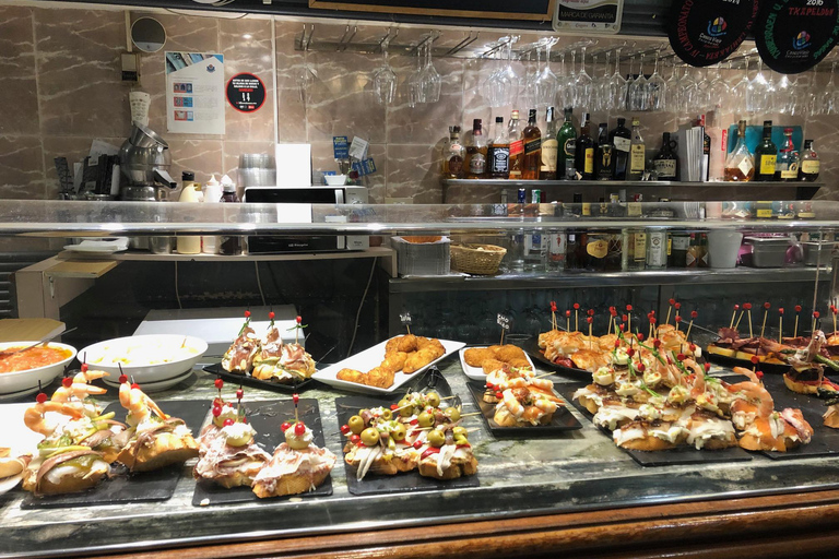 Bilbao: Private walking tour of the old town