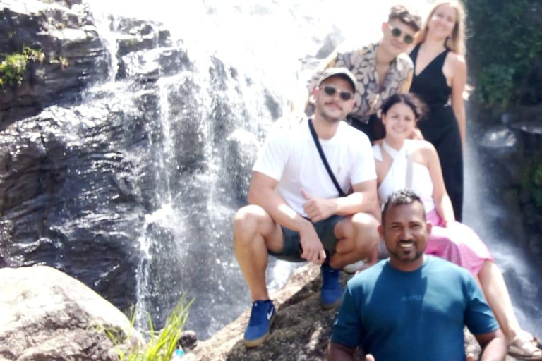 Kandy: Ambuluwawa Tower, Ramboda Falls & Tea Factory Tour