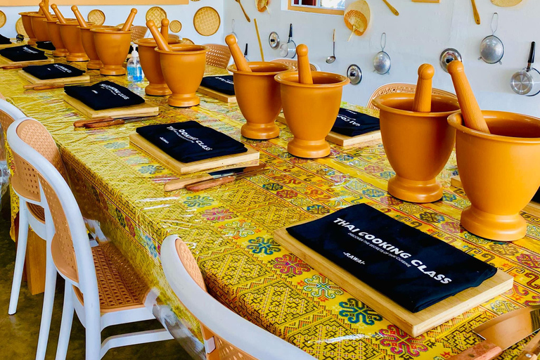 Phuket : Cours de cuisine thaïlandaise à Rawai avec un chef local