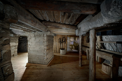Krakow: Bochnia Salt Mine Tour, Underground Cruise & Pickup German tour from meeting point