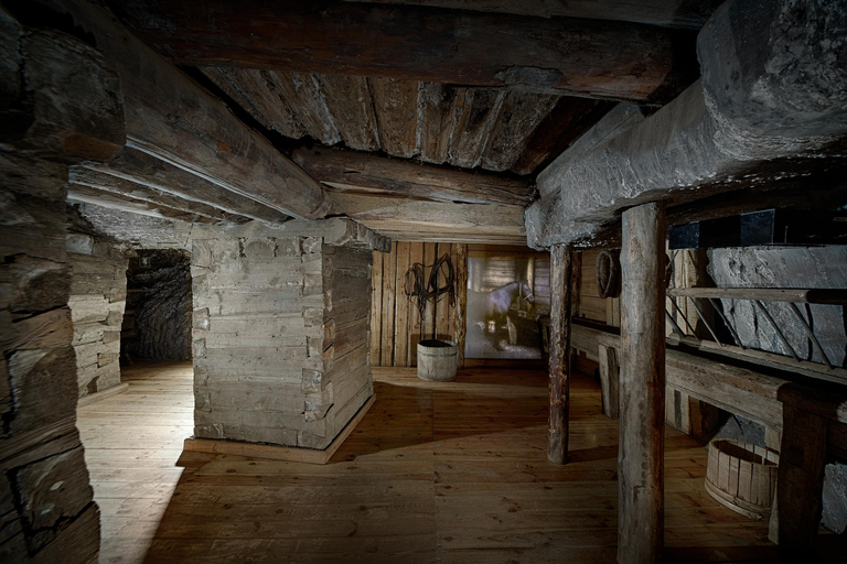Krakow: Bochnia Salt Mine Tour, Underground Cruise & Pickup German tour from meeting point