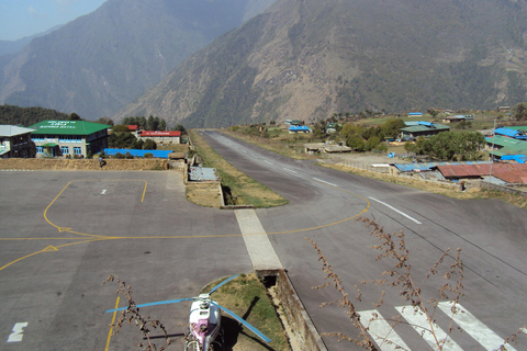 Tour del Campo Base dell&#039;Everest in elicottero con atterraggio