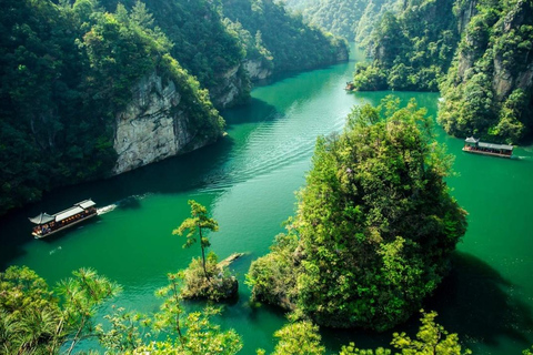 Zhangjiajie: 2-Day Private Tour with Glass Bridge & Zipline