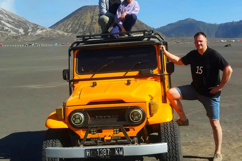 Less Crowded Bromo Sunrise Tour and Ijen Tour 2D1N