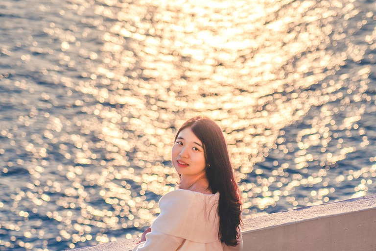 Busan: Private Photography Walk at Huinnyeoul Village