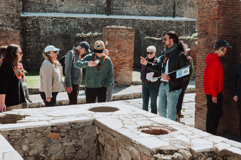 Pompeii: Guided Tour and Tasting Experience inside the Ruins