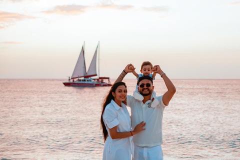 Private Vacation Photoshoot with Photographer in Cancun 1 HOUR SUNSET SESSION CANCUN