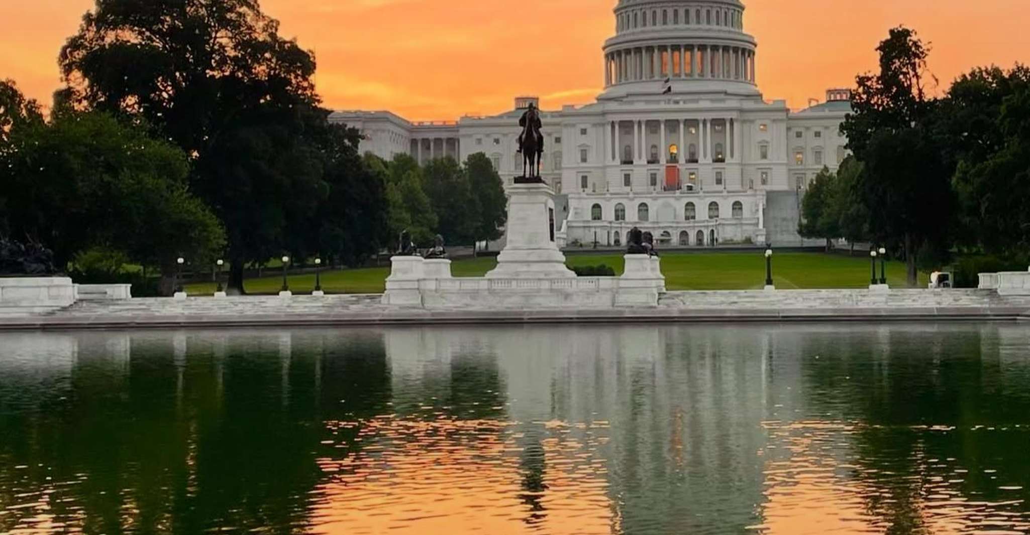 Capitol Hill Guided Tour with Entry Tickets (Early Access)