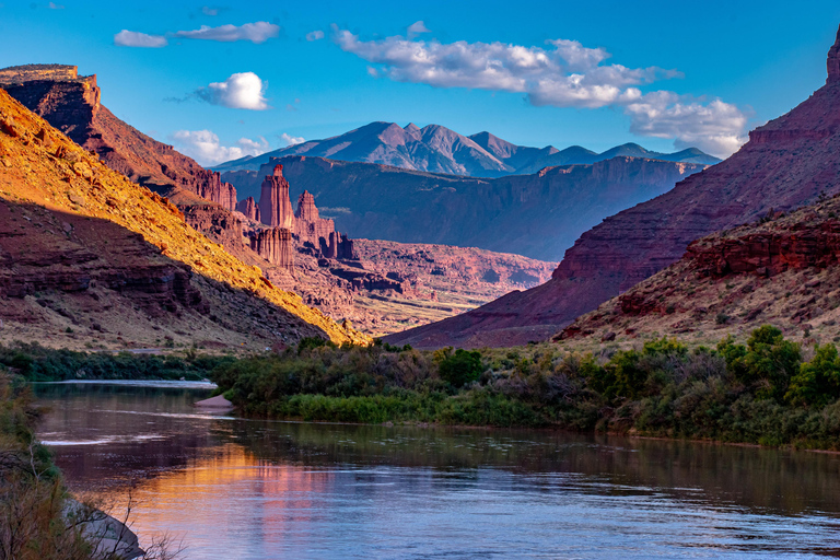 Moab: Fisher Towers Half-Day Rafting Trip