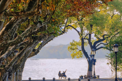 Hangzhou Highlights: West Lake, Silk Culture & Art Workshop Guide for other languages