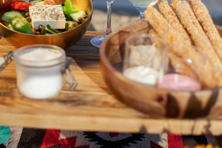 Mykonos: Spaziergang & Verkostung Strandpicknick