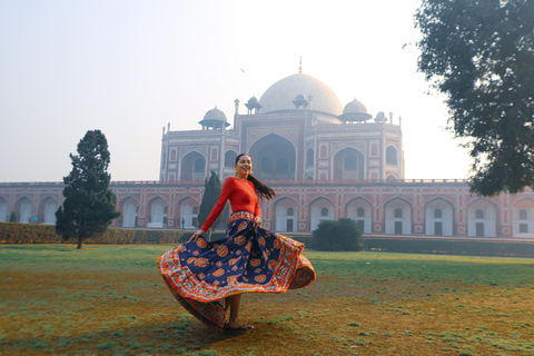 Delhi: servizio fotografico privato con un fotografo localeServizio fotografico privato con un fotografo locale