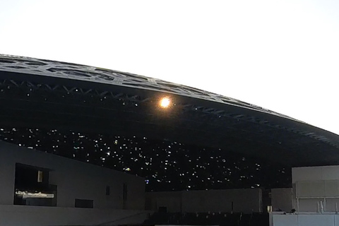 Abu Zabi: luksusowy rejs elektrycznym katamaranem do Luwru2-Seater Catamaran - 15 Minutes