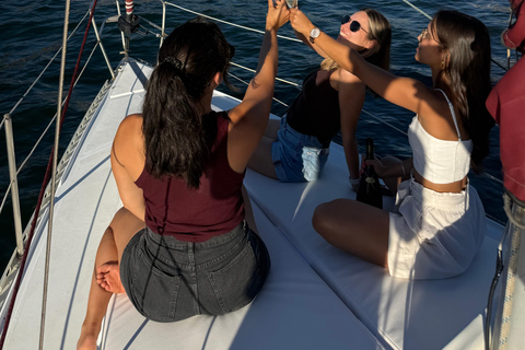 Porto: Douro River Cruise with wine tasting & Sunset option Shared Sunset Sailboat Cruise