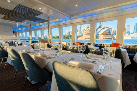 Haven van Sydney: 2-uur durende lunchrondvaart2 uur durende lunch cruise