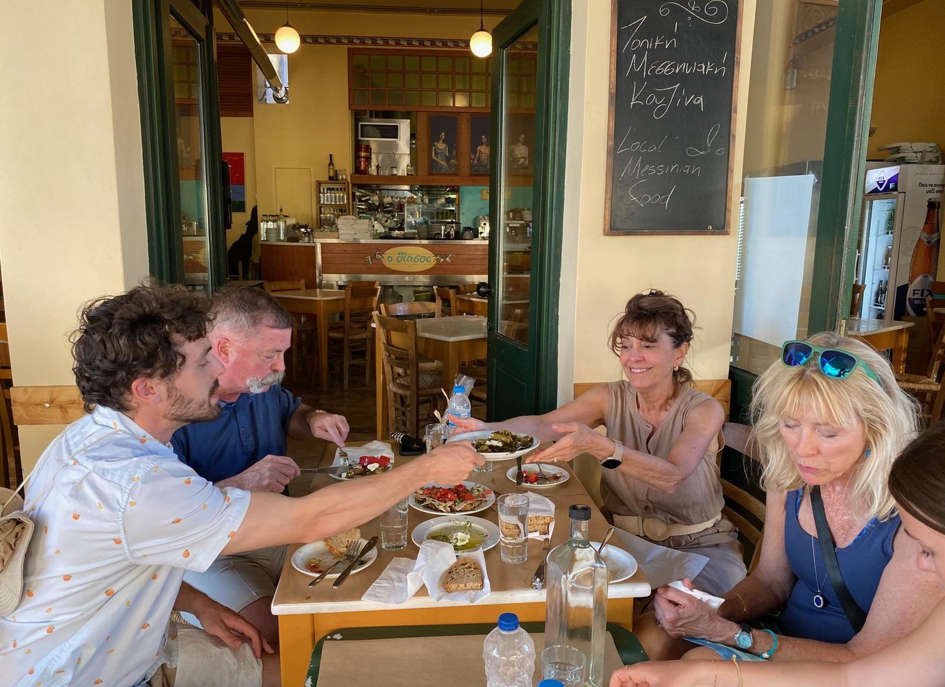 Kalamata: Madtur og olivenoliesmagning med let frokost