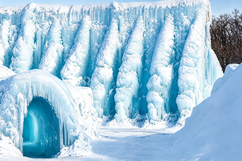 Sapporo: Lake Shikotsu Ice Festival, Noboribetsu & Lake Toya Private Sightseeing Tours