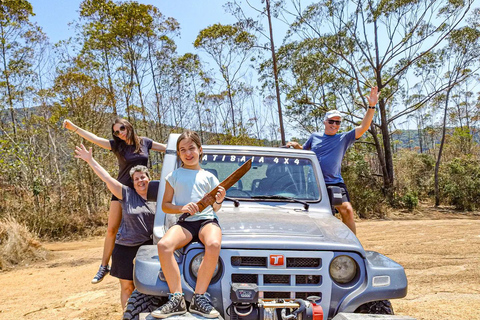 AVENTURA DE UM DIA INTEIRO COM 4X4 OFF ROAD SAINDO DE SÃO PAULO