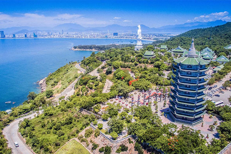 Da Nang : Lady Buddha - Montagne de Marbre et visite de la ville de Hoi AnVoiture privée (uniquement chauffeur et transport)