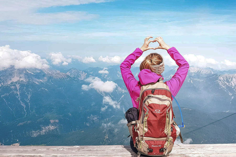 Munich: 3-days Zugspitze hike with hotel pickup