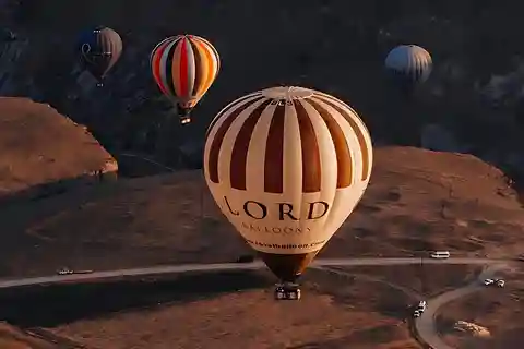 Cappadocia : Soğanlı Valley First Sunrise Balloon Flight