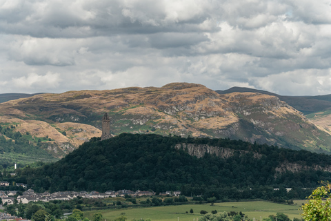 From Edinburgh: Loch Lomond, Stirling Castle & Kelpies Tour