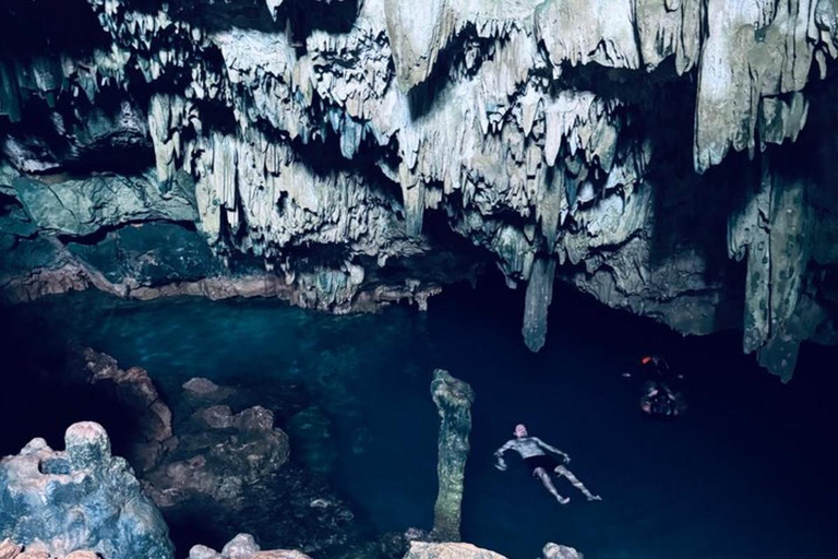 Labuan Bajo: Rangko Cave Tour with Natural Pool Swim