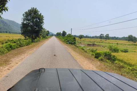 Hoi An: Jeeptur Hoi An till Hue &amp; Hai Van Pass med lunch