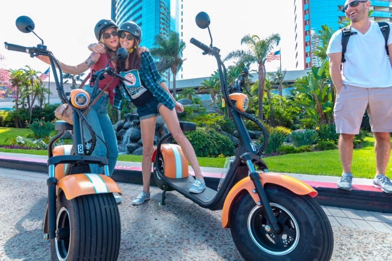 Coronado: tour en scooter guiado por GPS y ferry de ida y vuelta