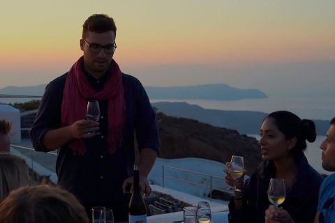 Santorini: 4-godzinny Sunset Wine TourWycieczka w małej grupie z maksymalnie 8 gośćmi
