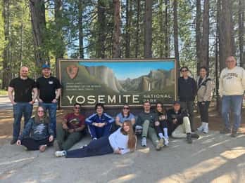 Desde SF: Excursión de un día a Yosemite con Recogida y Caminata por las Secuoyas Gigantes