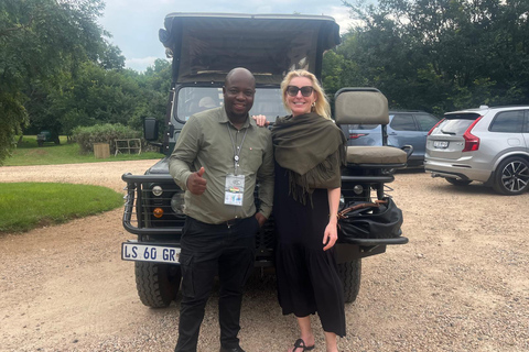 Full day Johannesburg and Soweto Guided Tour. Full day Johannesburg and Soweto Guided Tour.