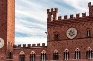 Siena: Erster Entdeckungsspaziergang und Lesespaziergang