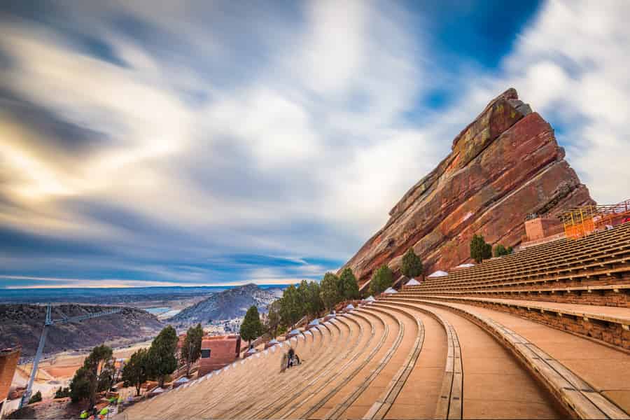 Von Denver aus: Red Rocks und Foothills Halbtagestour mit Führung. Foto: GetYourGuide