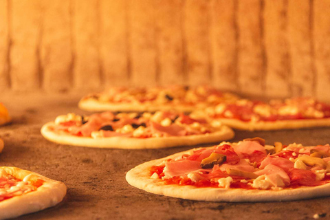 Sorrento: clase de preparación de pizza en la escuela de cocina de Tirabusciò